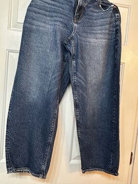 American Eagle Outfitters Women's Wide Leg Jeans in Dark Blue